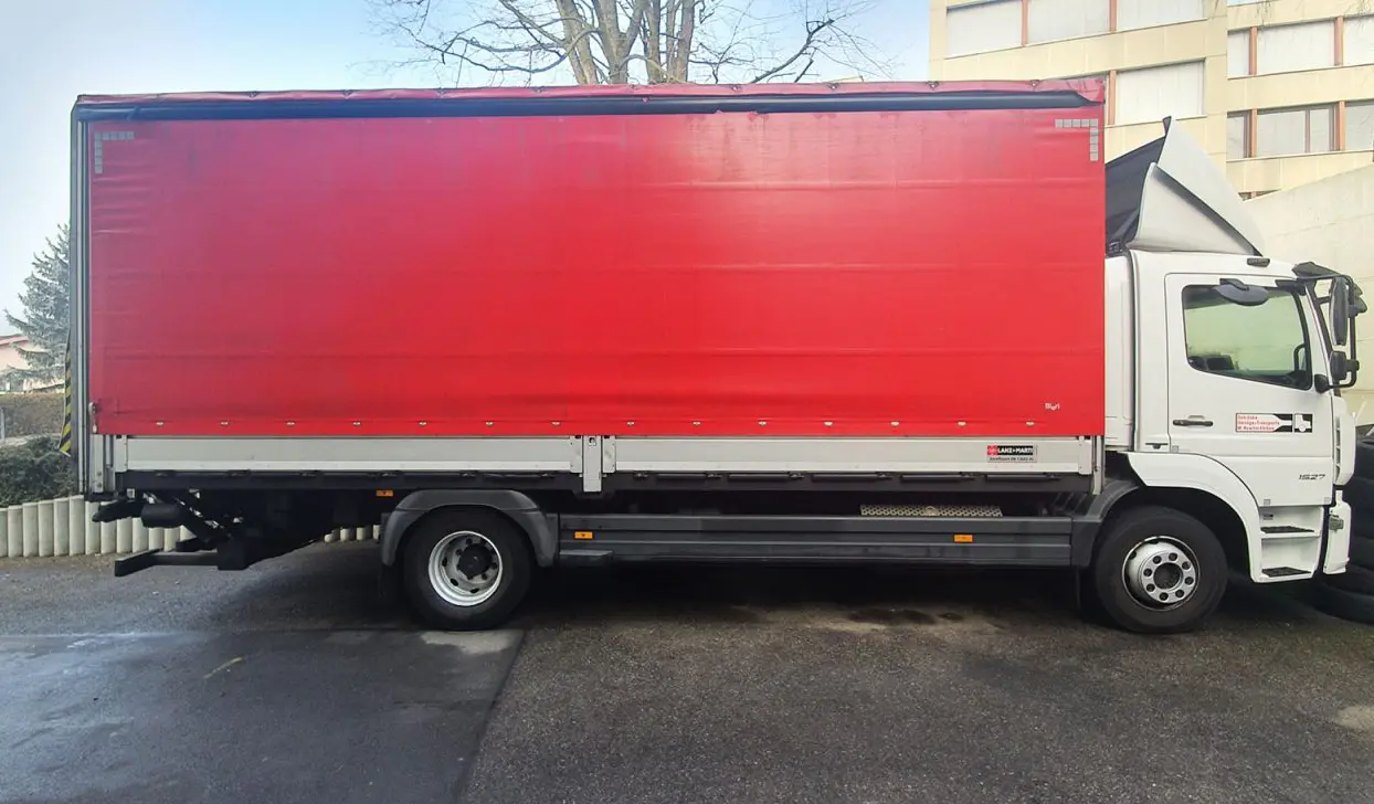 Mercedes Benz Atego 1527