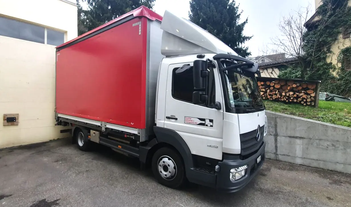 Mercedes Benz Atego 823